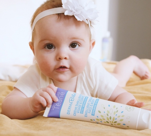  DERMA BÉBÉ EMOLLIENT CREAM FACE & BODY - Cream dưỡng da và giữ ẩm cho mặt và thân 50ml
